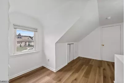 74 Sherwood St, Clifton, NJ 07013 - Photo 20