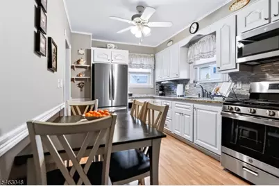 60 W Sumner Ave, Roselle Park, NJ 07204 - Photo 14