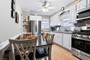 60 W Sumner Ave, Roselle Park, NJ 07204 - Photo 14