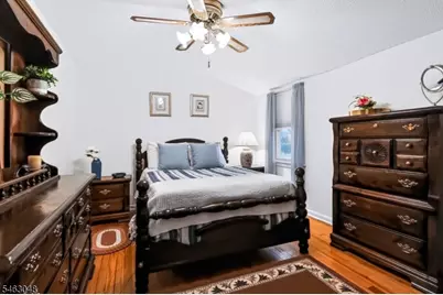60 W Sumner Ave, Roselle Park, NJ 07204 - Photo 18