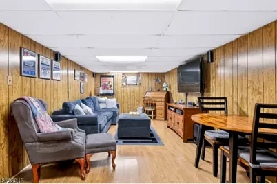60 W Sumner Ave, Roselle Park, NJ 07204 - Photo 24