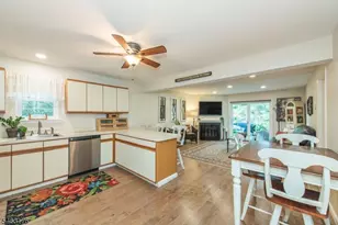32 Bowfell Ct, Wayne, NJ 07470 - Photo 10