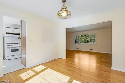 236 Lurline Dr, Bernards Township, NJ 07920 - Photo 12