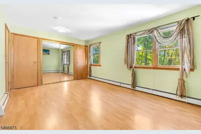 11 Mountain View Ter, Byram Township, NJ 07871 - Photo 16
