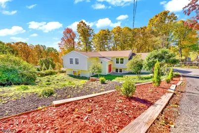 11 Mountain View Ter, Byram Township, NJ 07871 - Photo 1