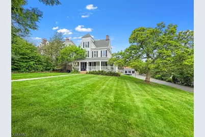 35 Green Ave #1, Madison, NJ 07940 - Photo 8