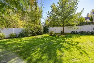 16 Hillside Pl, Cranford Township, NJ 07016 - Photo 38