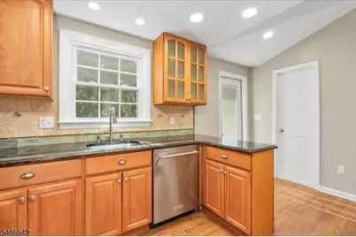 16 Hillside Pl, Cranford Township, NJ 07016 - Photo 14