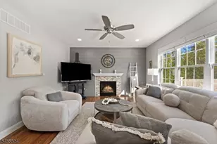 94 Princeton Ave, Rocky Hill, NJ 08553 - Photo 20