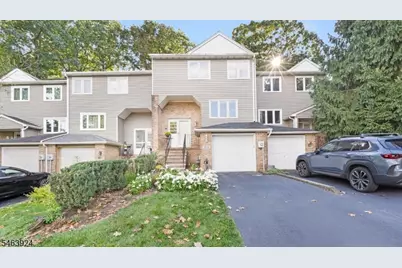106 Stockton Ct, Parsippany, NJ 07950 - Photo 28