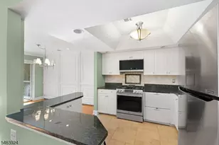 106 Stockton Ct, Parsippany, NJ 07950 - Photo 10