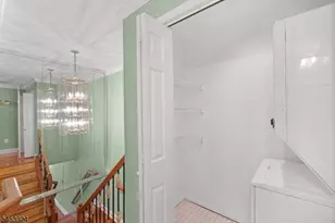 106 Stockton Ct, Parsippany, NJ 07950 - Photo 24