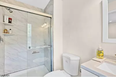 810 Plymouth Rd, North Brunswick Township, NJ 08902 - Photo 30