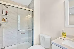 810 Plymouth Rd, North Brunswick Township, NJ 08902 - Photo 30