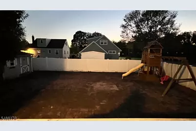 41 Springdale Ct, Clifton, NJ 07013 - Photo 22