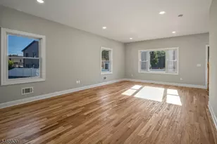 29 Bogert St, Totowa, NJ 07512 - Photo 36