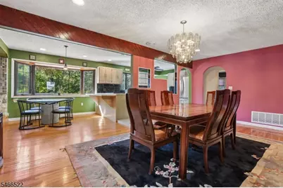 97 Amherst Ave, Woodbridge Township, NJ 07067 - Photo 24