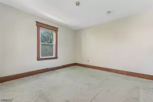 412 N Park Ave, Linden, NJ 07036 - Photo 22