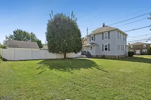 412 N Park Ave, Linden, NJ 07036 - Photo 32