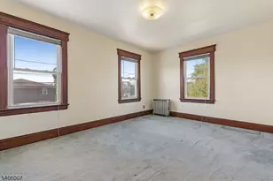 412 N Park Ave, Linden, NJ 07036 - Photo 24