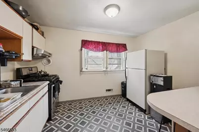 199 Brookside Ave, Irvington, NJ 07111 - Photo 10