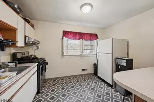 199 Brookside Ave, Irvington, NJ 07111 - Photo 10