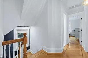 2 Winsor Pl, Bloomfield Twp., NJ 07003 - Photo 14