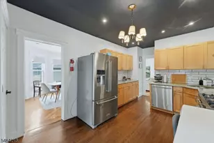 2 Winsor Pl, Bloomfield Twp., NJ 07003 - Photo 8
