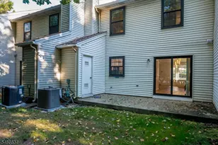 3302 Stonehedge Rd, Edison, NJ 08820 - Photo 34