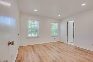 3302 Stonehedge Rd, Edison, NJ 08820 - Photo 30
