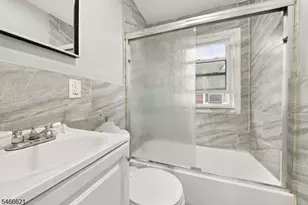 27 Richelieu Terrace, Newark, NJ 07106 - Photo 40