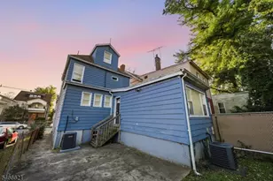 27 Richelieu Terrace, Newark, NJ 07106 - Photo 4