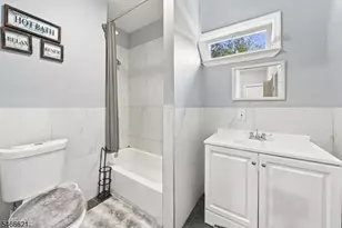 27 Richelieu Terrace, Newark, NJ 07106 - Photo 26