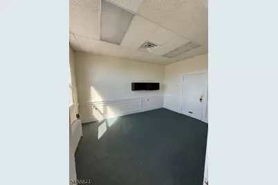 26 Park St, Montclair, NJ 07042 - Photo 6