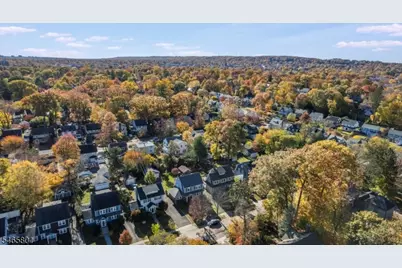 15 Euclid Pl, Montclair, NJ 07042 - Photo 42