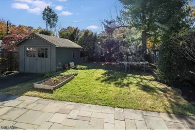 15 Euclid Pl, Montclair, NJ 07042 - Photo 34