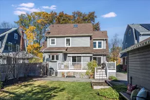 15 Euclid Pl, Montclair, NJ 07042 - Photo 38