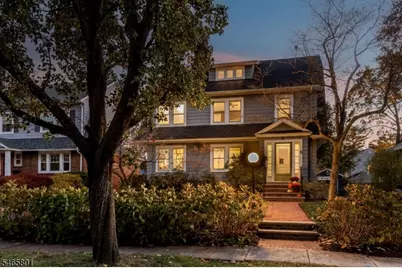 15 Euclid Pl, Montclair, NJ 07042 - Photo 2