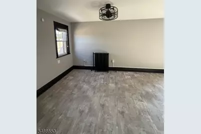 26 Park St, Montclair, NJ 07042 - Photo 2