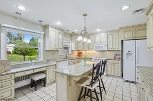 351 Old Tote Rd, Mountainside, NJ 07092 - Photo 8