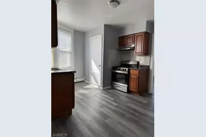 77 Center St #10, Clifton, NJ 07011 - Photo 2