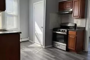 77 Center St, Clifton, NJ 07011 - Photo 2