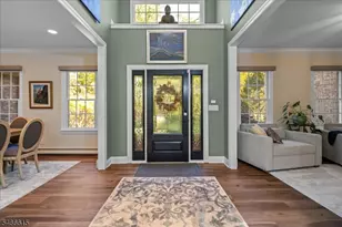 13 E Hidden Valley Ct, Andover Township, NJ 07821 - Photo 2