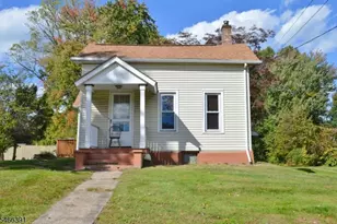 42 Malapardis Rd, Hanover Township, NJ 07981 - Photo 2