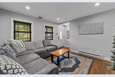 2 Wilson Ave, Woodland Park, NJ 07424 - Photo 8