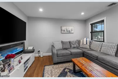 2 Wilson Ave, Woodland Park, NJ 07424 - Photo 6
