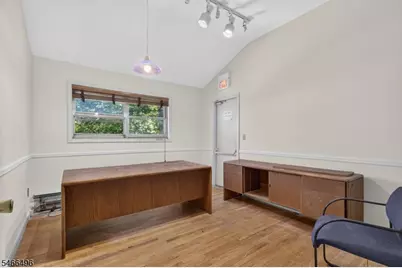 114 Old Bloomfield Ave, Parsippany, NJ 07054 - Photo 18