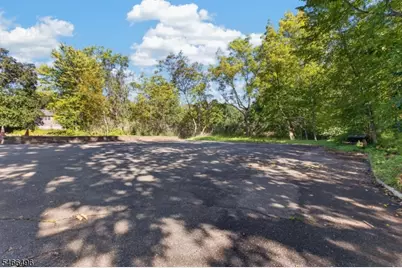 114 Old Bloomfield Ave, Parsippany, NJ 07054 - Photo 22