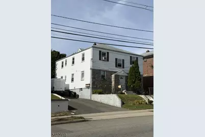 352 Lakeview Ave, Clifton, NJ 07011 - Photo 1