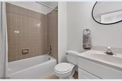 8 Oak Knoll Lane, Bedminster Township, NJ 07921 - Photo 16